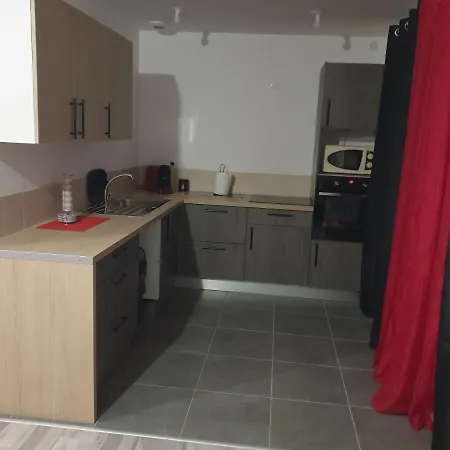 בית הארחה Maison B 3*